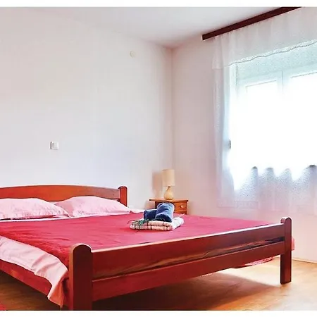 Family Friendly House With A Swimming Pool Posedarje, Novigrad - 15785
